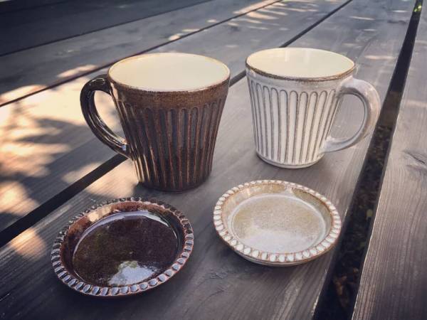 【バンタカフェ】沖縄の焼き物「やちむん」をテーマにしたイベント「海辺のやちむん市」を開催 ～陶工自ら出店するやちむん直売会や職人たちによるシーサー制作の実演等～｜期間：2022年10月1日～11月20日