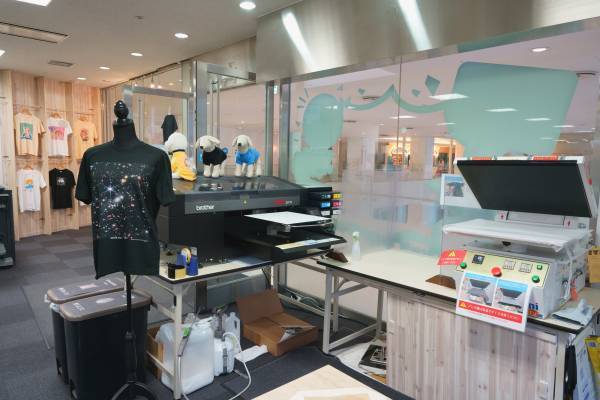 国立国会図書館「NDLイメージバンク」を活用して、 浮世絵や伝統模様をプリントできるサービスを開始