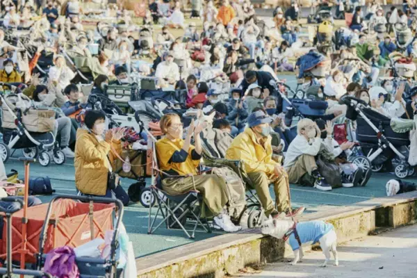 rakanu、国内初の「French Bulldog LIVE 2022 -秋-」を開催