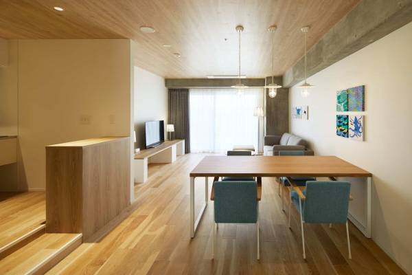 【BEB5沖縄瀬良垣】居酒屋以上 旅未満　みんなでルーズに過ごすホテル「星野リゾート　BEB5沖縄瀬良垣」 2022年7月1日グランドオープン決定