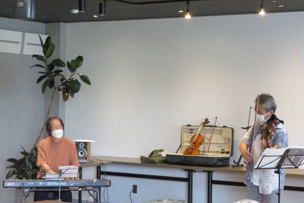 【花と音楽の融合】第2回花まつフラワーアカデミー「土曜11時の音楽会」9月17日(土)開催