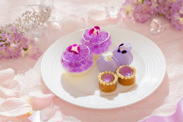 『マリー・アントワネット アフタヌーンティー～魅惑のSweets Jewelry～』王妃を惑わす美しいジュエリーをパープルのスイーツで魅惑的に表現【表参道・横浜】