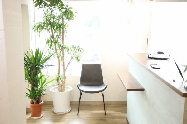 京都市二条駅から徒歩5分！髪質改善&頭皮のトラブル改善が目指せる美容室『ideaL』の情報をFindビューティで公開