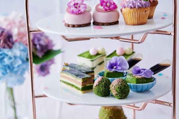 『紫陽花＆抹茶アフタヌーンティー』雨露にきらめく“紫陽花”イメージの和洋折衷スイーツを横浜、大宮にて限定販売