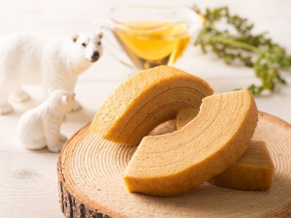 【東京土産】本物のメープル香る、国産小麦のバウムクーヘン「こぐまのバウム」が今夏新登場！【自然派スイーツショップQBGレディベア】