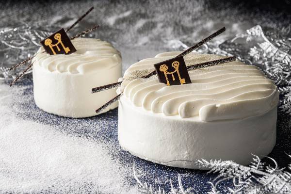 【名古屋】ムースとショートケーキが楽しめる豪華ケーキや7大アレルゲンフリーのキッズカスタマイズケーキが登場「ストリングス クリスマスケーキ2022」