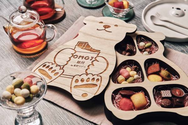 【OMO7旭川 】お揃いのルームウェアを着て、シロクマグッズに囲まれるコンセプトルームやシロクマパフェを満喫できる「シロクマバレンタイン女子会」販売｜期間：2023年2月1日～28日