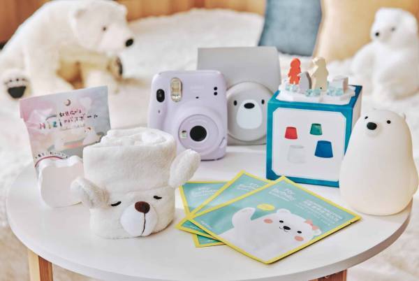 【OMO7旭川 】お揃いのルームウェアを着て、シロクマグッズに囲まれるコンセプトルームやシロクマパフェを満喫できる「シロクマバレンタイン女子会」販売｜期間：2023年2月1日～28日