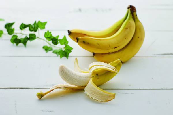 【ライフ】その甘さはまさに“プラチナ級”！首都圏で年間46万個を売り上げた「ライフプレミアム　フィリピン産プラチナスウィーツバナナ」を近畿圏ライフで販売開始