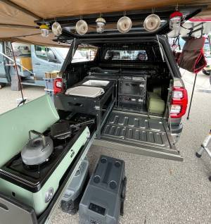 手ぶらで豪華キャンピングカーが楽しめる｜名古屋発、ベンツスプリンターを改造したキャンピングカーレンタル 【10月20日スタート】