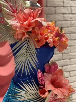 ハワイの風を感じながら、 楽しめるビアテラス開催！ 多種多様なハワイアンテイストのお料理と フラのショーで夏を満喫！