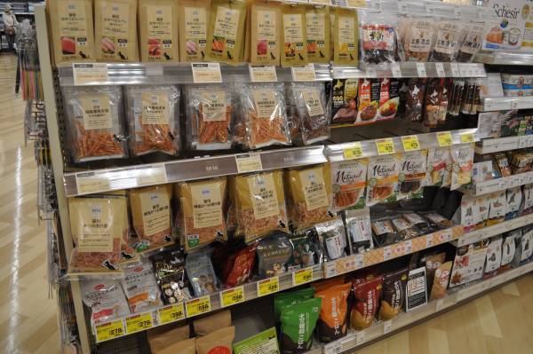 平日は“時短・簡便”・週末は“家族団らん”をテーマに地域のお客様の生活をサポート！　7/9（土）、大阪府守口市に「守口滝井店」がオープン