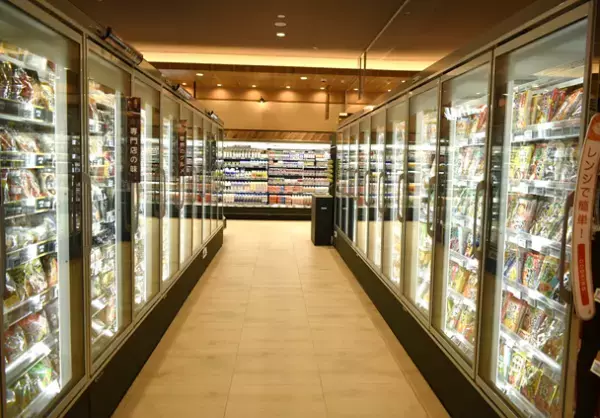 新宿区4店舗目！コンパクトながらライフの最新コーナー全投入！ライフらしさあふれる「ライフ市谷薬王寺店」グランドオープン