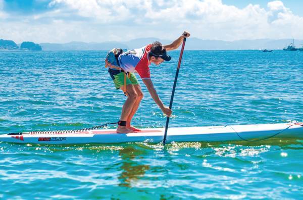 biid（ビード）【プールサイドBBQの予約受付開始】「カフェ&ダイニング ヘミングウェイ大阪」で、海を眺めてプールサイドBBQ！