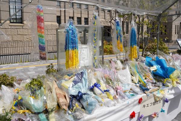 ウクライナへの強い思い　予定の4倍の蜂蜜が数日で完売　売上をキーウの姉妹都市・京都市へ寄付