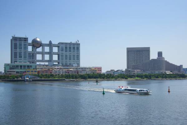 葛西臨海公園発着。初夏にぴったりの水上バスの旅はいかがですか？