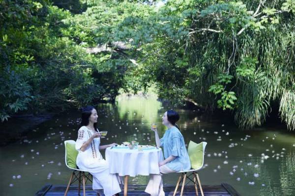 【西表島ホテル】一夜だけ咲く幻の「サガリバナ」を鑑賞しながら朝食を楽しむ「絶景サガリバナ朝食」開催｜期間：2022年7月5日～15日