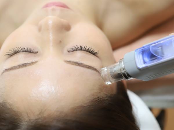 桜山駅より徒歩1分『GARA Bellissimo』は刺さない「エアバリ」でプルプル美肌を叶えてくれるエステサロン。Findサービスで情報を公開中