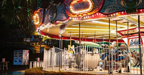 東京で12,000人以上が体験した、夜の遊園地を舞台にしたリアル脱出ゲーム 『夜のゾンビ遊園地からの脱出』が広島／大阪／三重で開催決定！