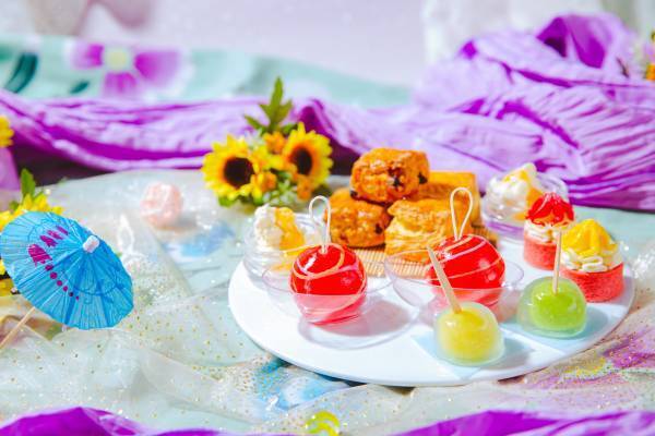 横浜・大宮で『夏祭りアフタヌーンティー』花火や水ヨーヨー、金魚すくいやかき氷などの和洋折衷スイーツを販売