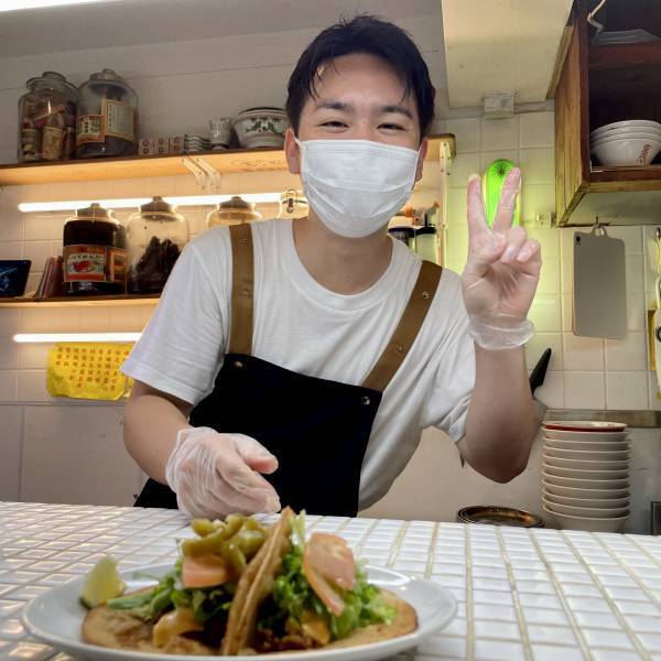 【沖縄グルメ好きの間で話題】「うちなータコス　ニライカナイ」が高円寺にオープン！