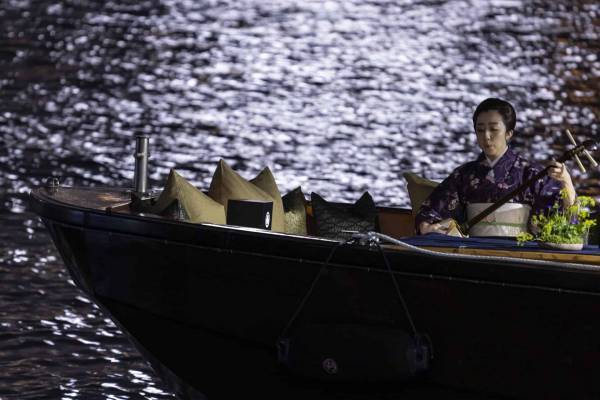 【星のや東京】日本橋桟橋から江戸の月の名所・小名木川を巡る優雅なクルーズ「東京・月見舟あそび」開催｜期間：2022年9月1日〜11月30日