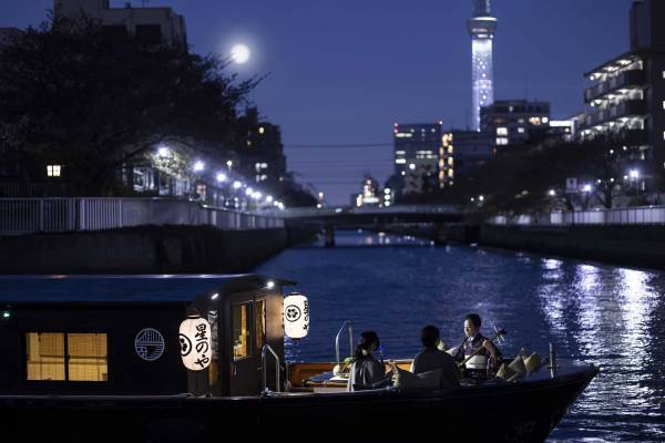 【星のや東京】日本橋桟橋から江戸の月の名所・小名木川を巡る優雅なクルーズ「東京・月見舟あそび」開催｜期間：2022年9月1日〜11月30日