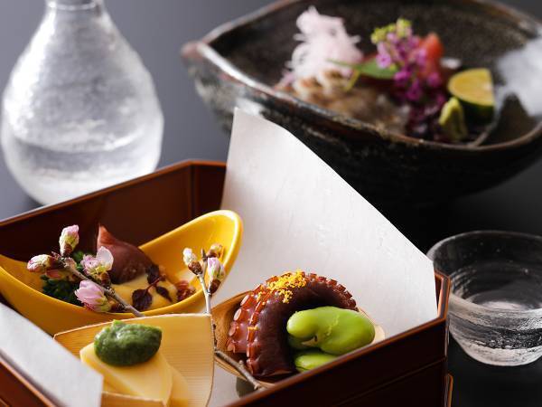 大人になった“今だからこそ”の法隆寺。子どもの頃とは、一味違った『おとなの修学旅行プラン』がスタート