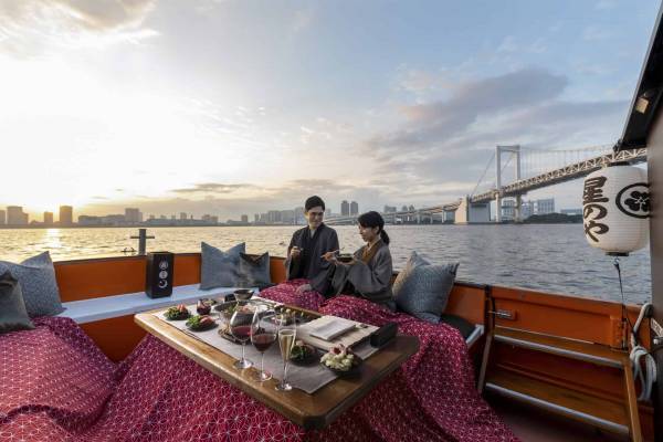 【星のや東京】江戸の風情を感じる「朝鍋舟あそび」を提供　～炬燵舟で朝焼けを望みながら、発酵ねぎま鍋を堪能～｜期間：2022年12月1日～2023年2月28日