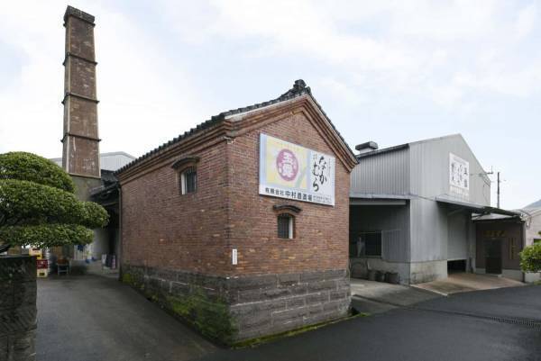 【界 霧島】「杜氏から教わる本格焼酎と醸造蔵見学」開催　本格焼酎の飲みくらべも｜期間：2022年4月～通年