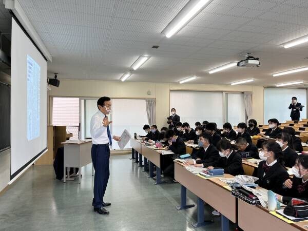 起業家で校長の渡邉美樹が担任を務める『iP class』二期生始動！