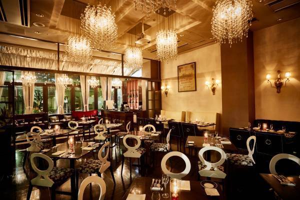 伊勢山ヒルズ「恋人の聖地サテライト」に認定！横浜の夜景を一望できるルーフトップテラスでのプロポーズプランを開始