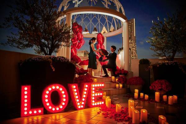 伊勢山ヒルズ「恋人の聖地サテライト」に認定！横浜の夜景を一望できるルーフトップテラスでのプロポーズプランを開始