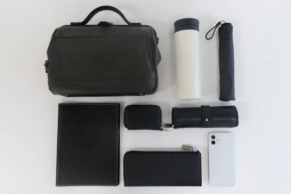 アートフィアーの新製品ダレスショルダーバッグ「カバロ2」｜Makuakeにて先行販売開始!!