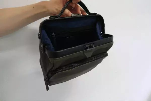 アートフィアーの新製品ダレスショルダーバッグ「カバロ2」｜Makuakeにて先行販売開始!!