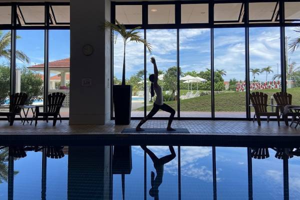 ウェルネスプログラム モーニングヨガスタート