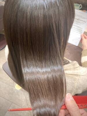 横浜で本気の髪質改善ができる美容室！公認髪質改善ヘアエステ専門店『髪質改善ヘアエステサロン EUREKA by AInoa』の情報をFindビューティーで公開