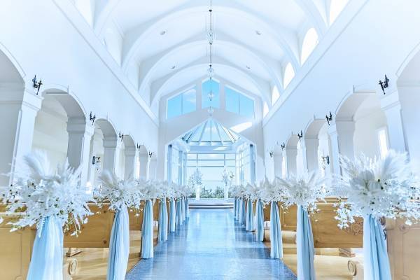 【大阪 チャペルグランドオープン記念キャンペーン】南港の空に一番近い「天空の教会」で叶える『最高のプロポーズ』