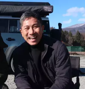 元サッカー日本代表の前園真聖が、 キャンピングカーで冬のアウトドアを体験！ 「NEXT TRIP ～軽井沢で冬キャンプ＆リゾート旅 前編～」 1月20日（木）よる９時からBS12で放送！