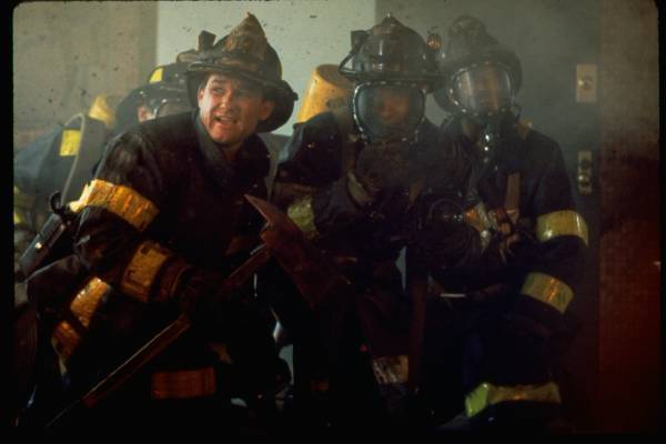 火災映画の傑作。炎と戦う男たちの活躍と、消防士兄弟の確執を描いたサスペンス。 「バックドラフト」 2月19日（土）よる7時～BS12 トゥエルビで放送