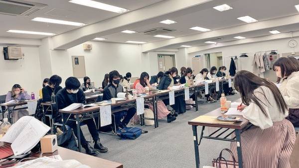 若手演出家×若手実力派俳優　ぱすてるからっとproduce 舞台『リリーフ・ライト・ガン』上演決定　カンフェティでチケット発売