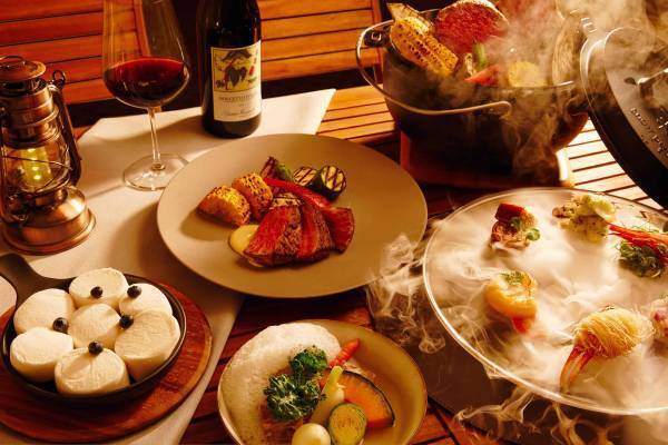 【リゾナーレトマム】家族で貸し切りできる「雲海テラスキャンプ」実施　雲海をイメージしたディナーが登場｜期間：2022年7月20日～8月31日