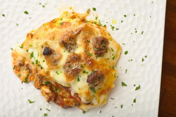 大崎広小路駅から徒歩1分！季節を感じる絶品のイタリア料理店『trattoria e poi』の情報をFindグルメで公開