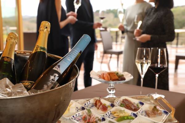 淡路島 「Auberge フレンチの森」“オープン1周年記念感謝祭” 秋の食材とワインを愉しむ『ワインの館』9月24日開催