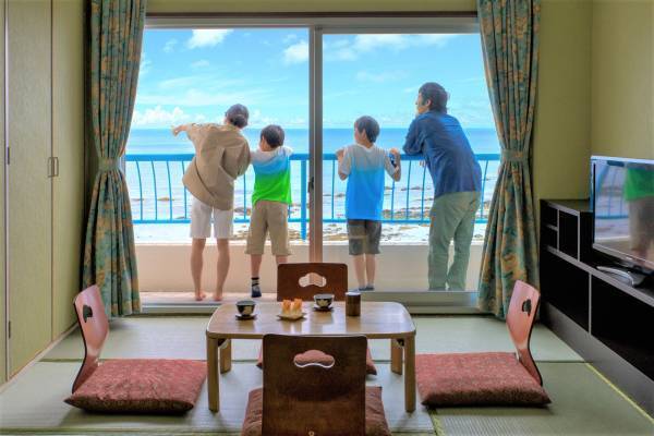 南国リゾート気分を満喫！オーシャンビューのテラスがリニューアルOPEN！＜ホテルグリーンプラザ鴨川＞