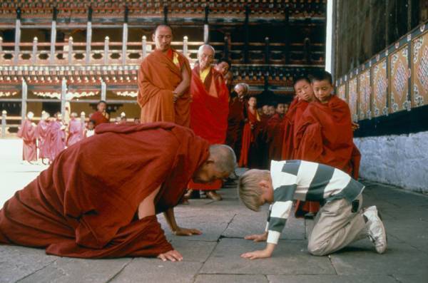 ブッダ役にキアヌ・リーヴス。坂本龍一の音楽が彩る輪廻転生の物語 「リトル・ブッダ」 12月17日（土）よる7時～BS12 トゥエルビで放送