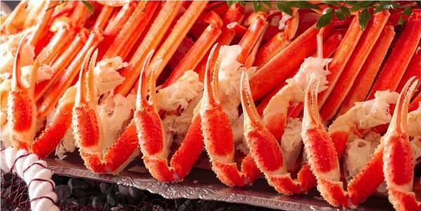 大江戸温泉物語 「ホテル鬼怒川御苑（栃木県日光市）」の秋は魅力満載。かに食べ放題も楽しめる【秋の北海道フェア】9月1日スタート！そして、待望の【往復直行バス】10月3日運行再開！