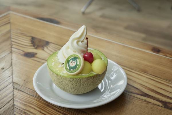 【明日スタート】鉾田市×800°DEGREESメロンイベント！「メロン縁日」を800°DEGREES南青山店にて9/23～9/25に開催