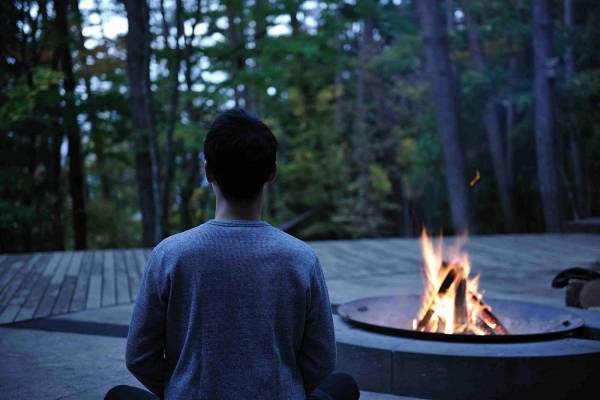 【星のや富士】一日を通じて焚き火の魅力に触れられる「冬グランピング」開催　～五感をテーマに焚き火瞑想や焚き火珈琲などで至福のひとときを過ごす～｜期間：2022年11月26日～2023年2月25日