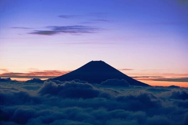 【星のや富士】ラグジュアリーで安全に富士登山！日本一の山を登る「グラマラス富士登山」開催｜日程：2022年8月31日、9月3日、5日、7日（全4回）